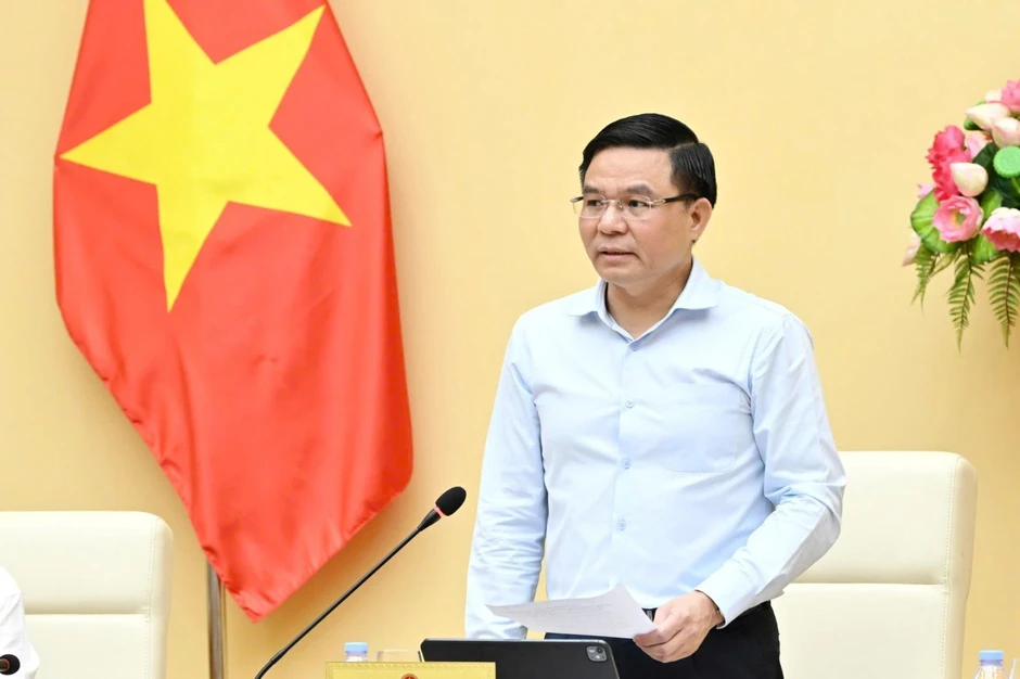 Bộ Công Thương yêu cầu EVN không cắt điện trong giai đoạn nắng nóng Bộ Công Thương yêu cầu EVN không cắt điện trong giai đoạn nắng nóng