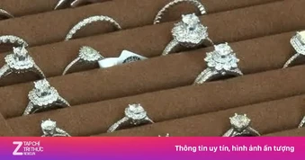 Buôn lậu kim cương: Cục Hải quan nói gì về việc kiểm soát nhập khẩu?