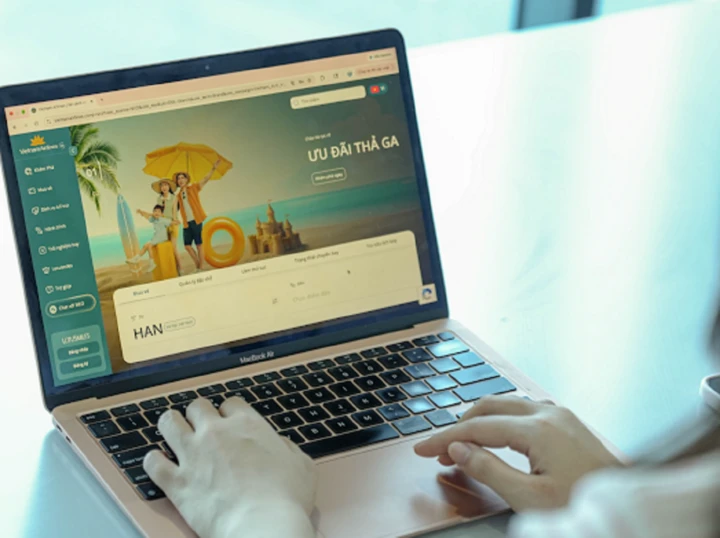 Cảnh báo chiêu lừa bán vé máy bay 'suất ưu đãi của hàng không' dịp 2/9 Cảnh báo chiêu lừa bán vé máy bay 'suất ưu đãi của hàng không' dịp 2/9