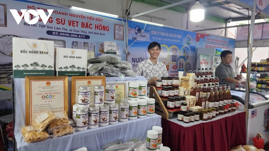 Chi phí leo thang, sức mua chững lại, doanh nghiệp thực phẩm nỗ lực thích ứng Chi phí leo thang, sức mua chững lại, doanh nghiệp thực phẩm nỗ lực thích ứng