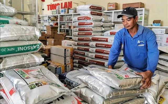 Chiến sự Trung Đông đẩy giá phân bón tăng mạnh, áp lực quay lại như thời COVID-19 Chiến sự Trung Đông đẩy giá phân bón tăng mạnh, áp lực quay lại như thời COVID-19