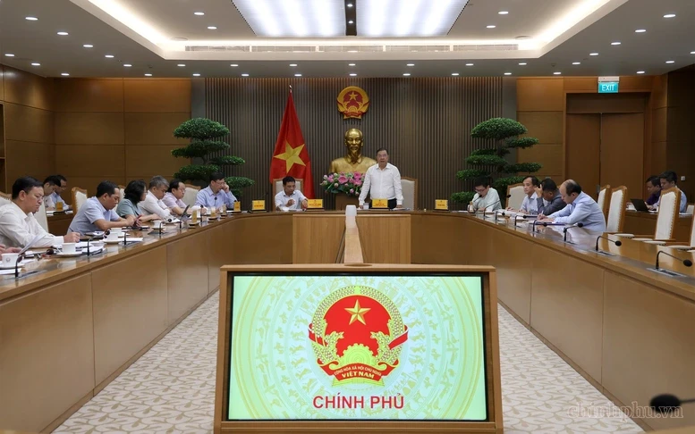 Chính phủ yêu cầu đẩy nhanh lộ trình cải cách giá bán lẻ điện Chính phủ yêu cầu đẩy nhanh lộ trình cải cách giá bán lẻ điện
