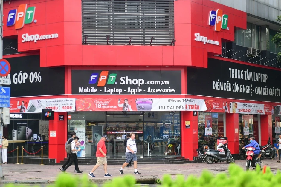 Chủ chuỗi FPT Shop bị phạt 400 triệu đồng Chủ chuỗi FPT Shop bị phạt 400 triệu đồng