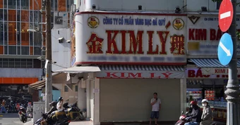 Chủ tiệm vàng, kim cương Kim Lý tuyên bố 'làm ăn chân chính, uy tín' trước khi bị khởi tố