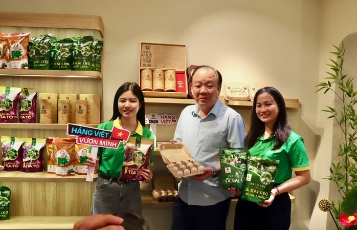 Cơ quan quản lý thị trường sắp livestream: Trứng gà, mắcca… yến sào chờ chốt đơn Cơ quan quản lý thị trường sắp livestream: Trứng gà, mắcca… yến sào chờ chốt đơn