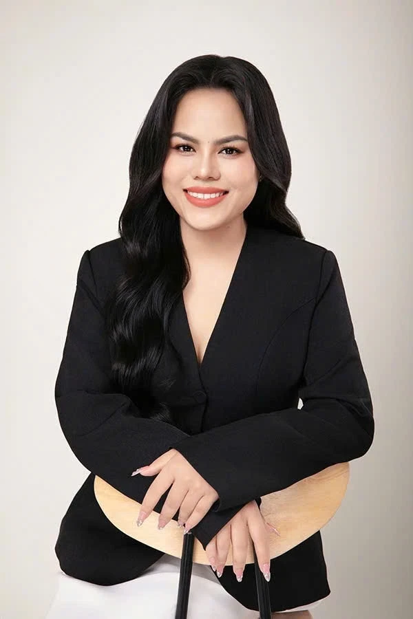 Cửa hàng kim cương đột ngột đóng cửa, khách có được khởi kiện? Cửa hàng kim cương đột ngột đóng cửa, khách có được khởi kiện?