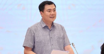 Đã mua thêm 3,2 triệu m3 xăng dầu trong tháng 3, đủ dùng hết tháng 4