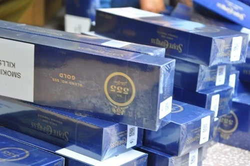 Đề xuất phạt người bán thuốc lá lậu nặng gấp 10 lần Đề xuất phạt người bán thuốc lá lậu nặng gấp 10 lần