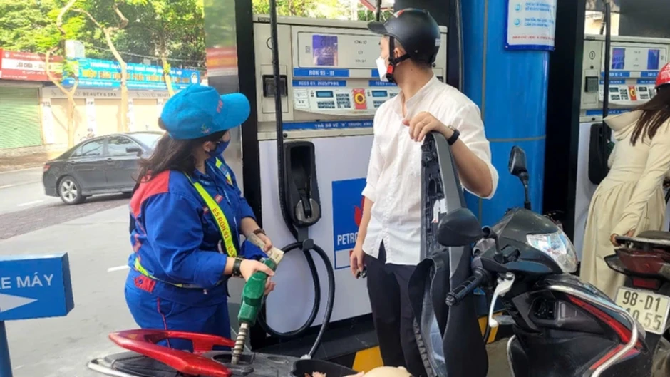 Diễn biến khó lường, giá dầu thế giới biến động tăng, Bộ Công Thương ra chỉ đạo khẩn Diễn biến khó lường, giá dầu thế giới biến động tăng, Bộ Công Thương ra chỉ đạo khẩn
