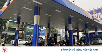 Điều chỉnh giá xăng dầu vào ban đêm: Bộ Công Thương giải thích lý do