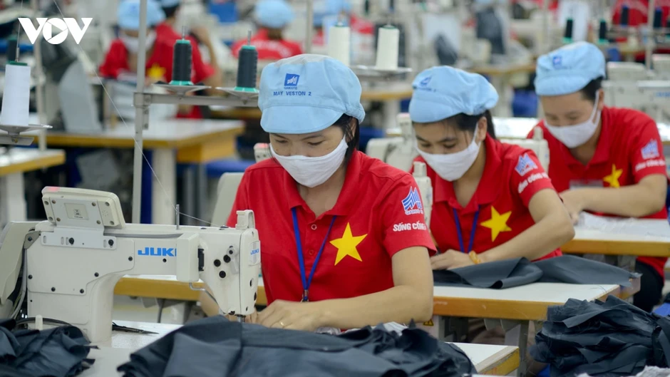 Doanh nghiệp dệt may lo lắng vì đơn hàng chốt đến quý 3 vẫn chưa chắc chắn Doanh nghiệp dệt may lo lắng vì đơn hàng chốt đến quý 3 vẫn chưa chắc chắn