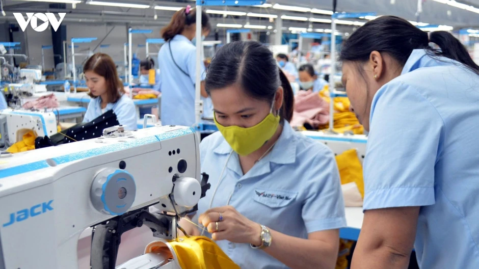 Doanh nghiệp dệt may lo lắng vì đơn hàng chốt đến quý 3 vẫn chưa chắc chắn Doanh nghiệp dệt may lo lắng vì đơn hàng chốt đến quý 3 vẫn chưa chắc chắn