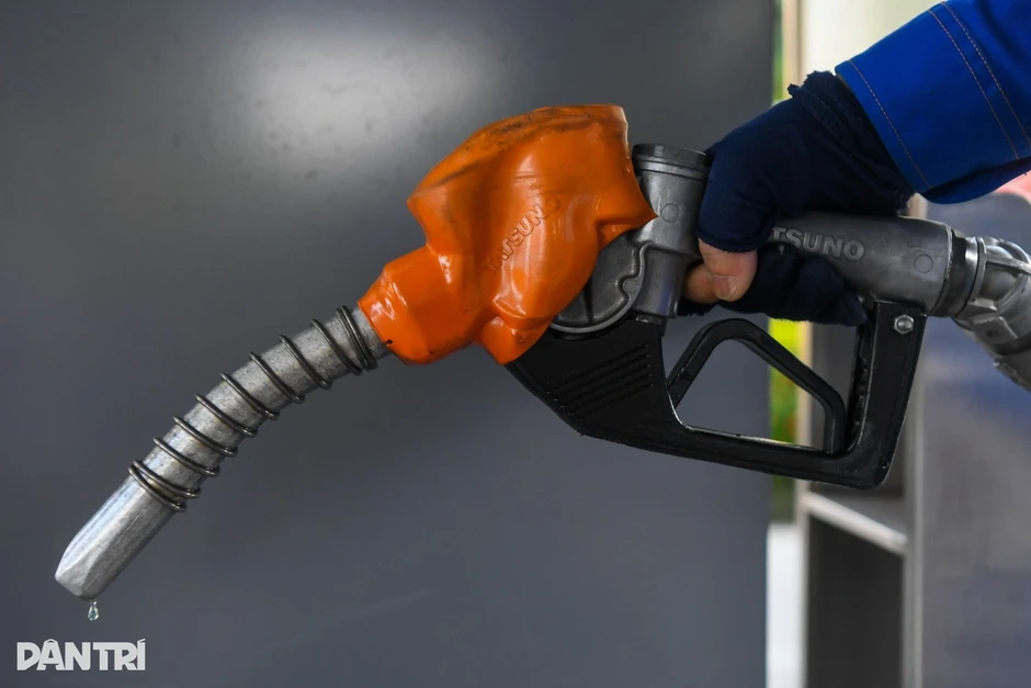 Doanh nghiệp không thực hiện lộ trình áp dụng xăng E10 bị phạt thế nào?