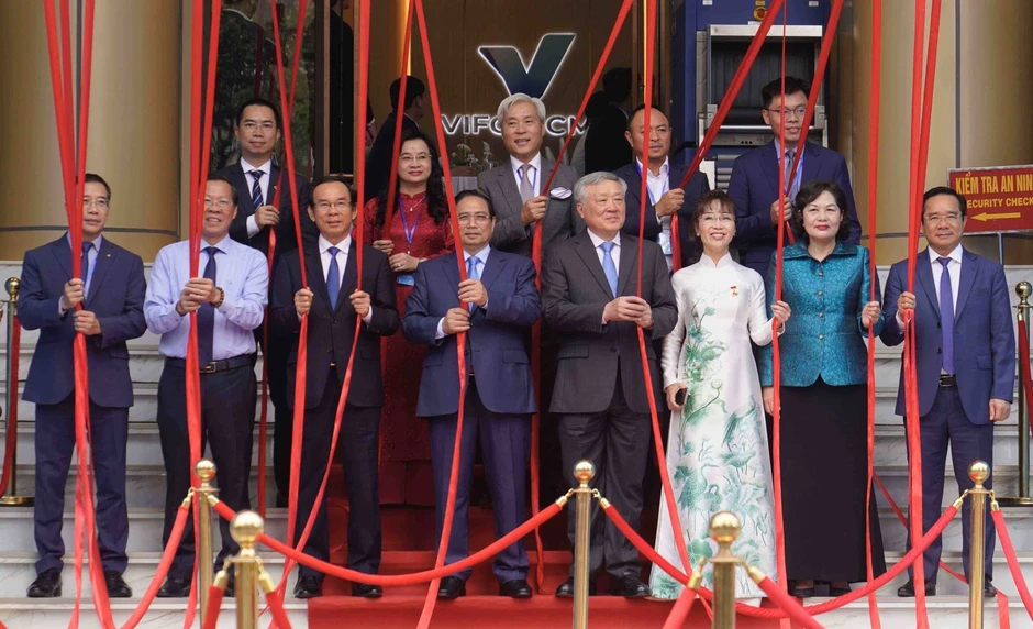 Đột phá trung tâm tài chính - Bài 1: Khát vọng 'Phố Wall' TP Hồ Chí Minh