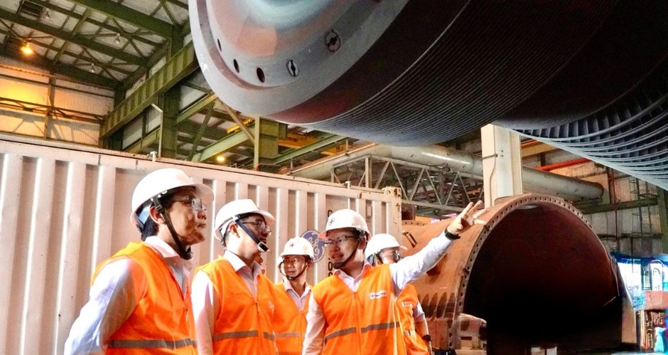 EVNGENCO3 thăm người lao động đang đại tu Nhà máy điện Phú Mỹ 2.1 EVNGENCO3 thăm người lao động đang đại tu Nhà máy điện Phú Mỹ 2.1