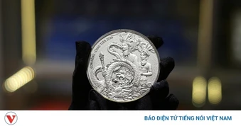 Giá bạc hôm nay 28/4: Giá bạc trong nước và thế giới diễn biến trái chiều