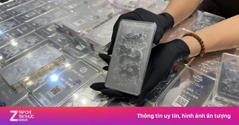 Giá bạc trong nước trượt dài