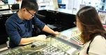 Giá vàng đứng im vẫn 
