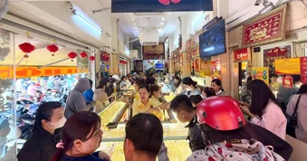 Giá vàng giảm còn 167 triệu đồng/lượng