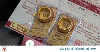 Giá vàng hôm nay 11/4: Giá vàng trong nước giảm 300.000 đồng/lượng