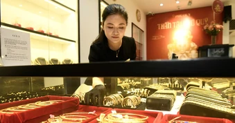 Giá vàng hôm nay (11/8): Bật tăng mạnh
