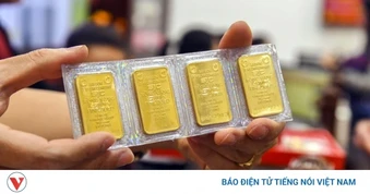 Giá vàng hôm nay 17/5: Vàng trong nước giảm còn 163,5 triệu đồng/lượng