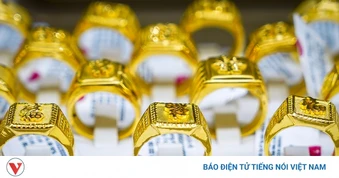 Giá vàng hôm nay 22/8: Vàng SJC tăng tiếp 400.000 đồng/lượng