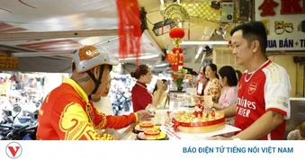 Giá vàng hôm nay 23/4: Vàng trong nước và thế giới cùng giảm