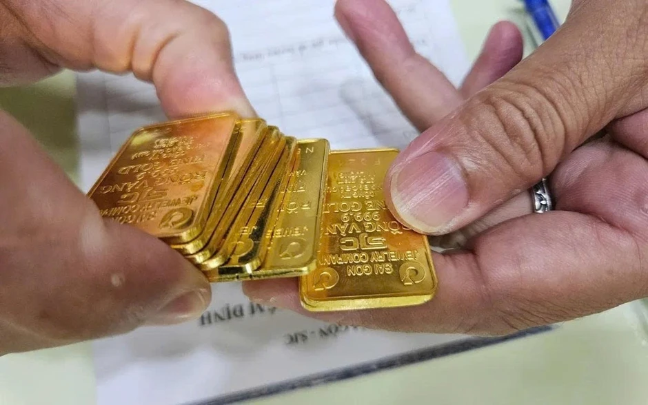 Giá vàng hôm nay 5/4: SJC ở mức 174,5 triệu đồng/lượng Giá vàng hôm nay 5/4: SJC ở mức 174,5 triệu đồng/lượng