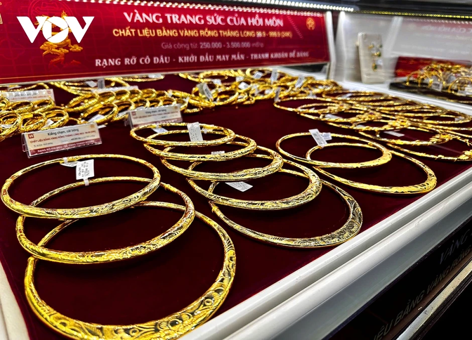Giá vàng hôm nay 7/4: Giá vàng SJC ổn định mức 173,1 triệu đồng/lượng Giá vàng hôm nay 7/4: Giá vàng SJC ổn định mức 173,1 triệu đồng/lượng