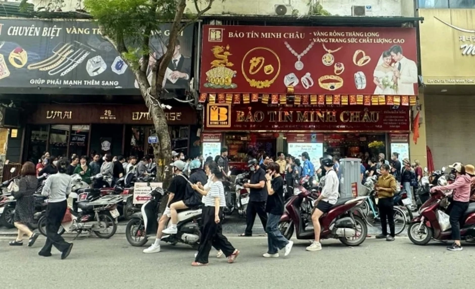 Giá vàng miếng vượt 170 triệu đồng Giá vàng miếng vượt 170 triệu đồng