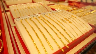 Giá vàng ngày 13/3: Vàng miếng, vàng nhẫn đồng loạt giảm mạnh