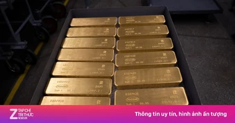 Giá vàng thế giới chạm mốc 4.300 USD/ounce, chứng khoán Mỹ lập kỷ lục