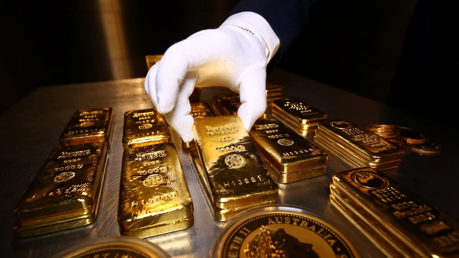 Giá vàng thế giới tăng mạnh, vượt 4.400 USD/ounce Giá vàng thế giới tăng mạnh, vượt 4.400 USD/ounce