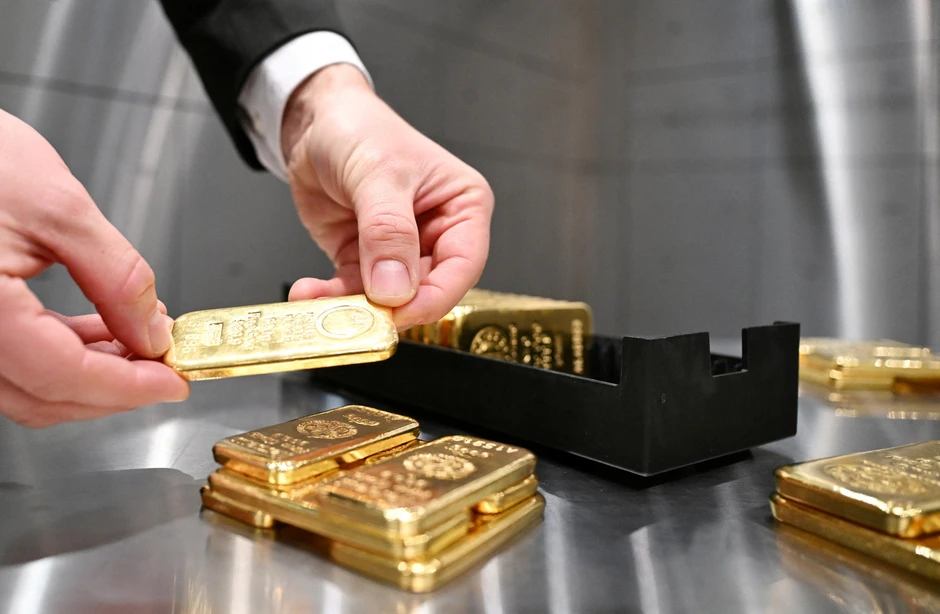 Giá vàng thế giới tăng, sức ép lớn từ USD Giá vàng thế giới tăng, sức ép lớn từ USD
