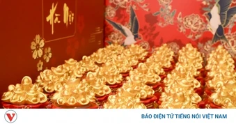 Giá vàng thế giới tăng, vàng tư nhân đi ngang: Nhà đầu tư lỗ nặng, giao dịch khó