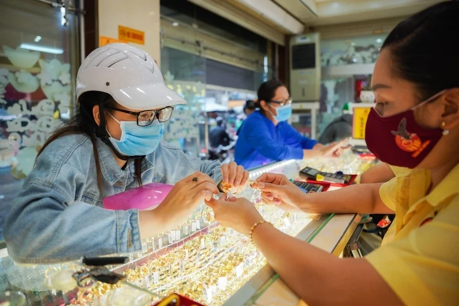 Giá vàng trong nước giảm sâu Giá vàng trong nước giảm sâu