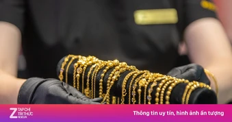 Giá vàng trong nước trượt mạnh