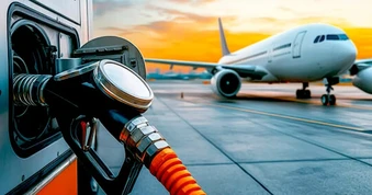 Giá vé máy bay tăng sốc, hàng loạt chuyến bay toàn cầu "biến mất"