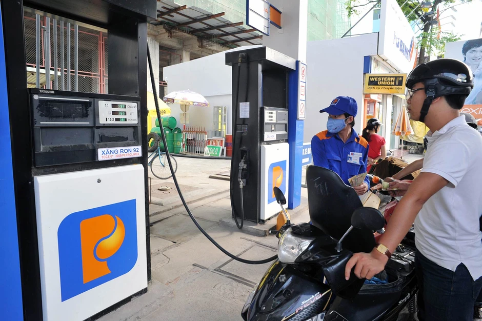 Giá xăng dầu hôm nay 10/5: Dầu thế giới giảm mạnh, trong nước dầu diesel hạ nhanh Giá xăng dầu hôm nay 10/5: Dầu thế giới giảm mạnh, trong nước dầu diesel hạ nhanh