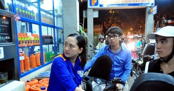 Giá xăng dầu hôm nay 19/5: Dầu thế giới tăng cao, trong nước thấp hơn Lào, Thái Lan