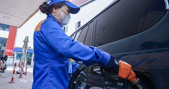 Giá xăng dầu hôm nay 24/6: Dầu thế giới tiếp đà giảm, trong nước sắp điều chỉnh