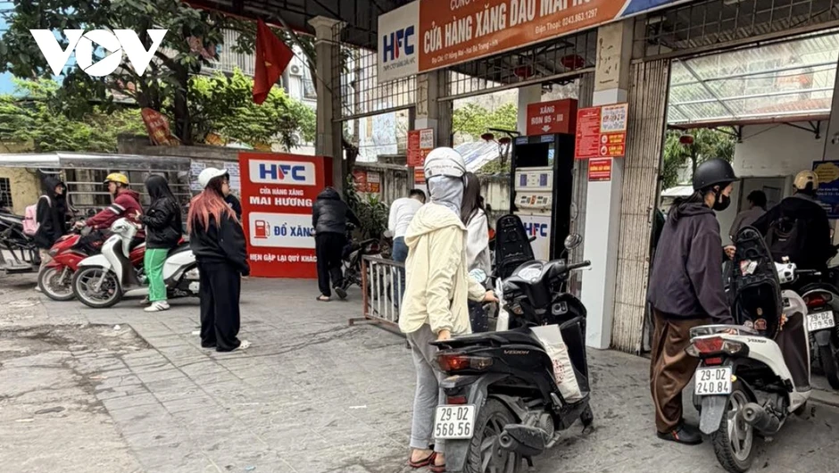 Giá xăng dầu trong nước được điều chỉnh trước dịp nghỉ lễ 30/4 và 1/5 Giá xăng dầu trong nước được điều chỉnh trước dịp nghỉ lễ 30/4 và 1/5