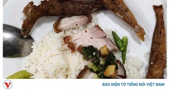 Giá xăng giảm sâu, giá hàng hóa, dịch vụ vẫn...đứng yên