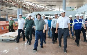 Giá xăng tại Úc tăng lên tương đương 38.000 đồng/lít, cao nhất 20 năm qua Giá xăng tại Úc tăng lên tương đương 38.000 đồng/lít, cao nhất 20 năm qua