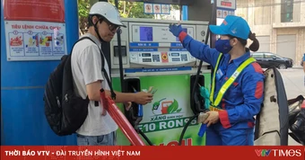 Giá xăng tăng, giá dầu giữ nguyên