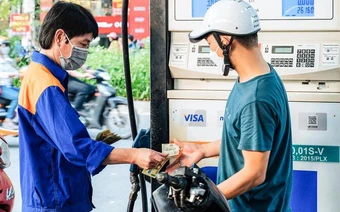 Giữ nguyên giá xăng dầu, tiếp tục chi mạnh quỹ bình ổn tới 5.000 đồng/lít