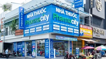 Giữa "bão giá" và dịch bệnh: Khi doanh nghiệp giữ vững lá chắn sức khỏe cộng đồng