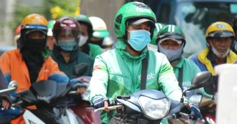 Grab bất ngờ tăng phí từ 28/4, người dùng phải trả thêm tiền