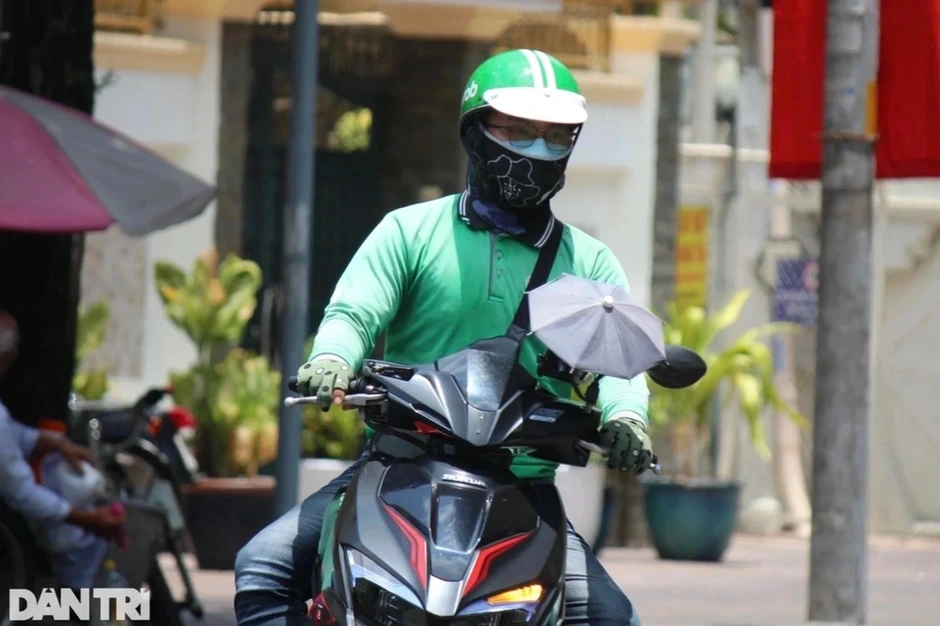 Grab bị phạt gần 1,4 tỷ đồng do vi phạm quyền lợi người tiêu dùng Grab bị phạt gần 1,4 tỷ đồng do vi phạm quyền lợi người tiêu dùng
